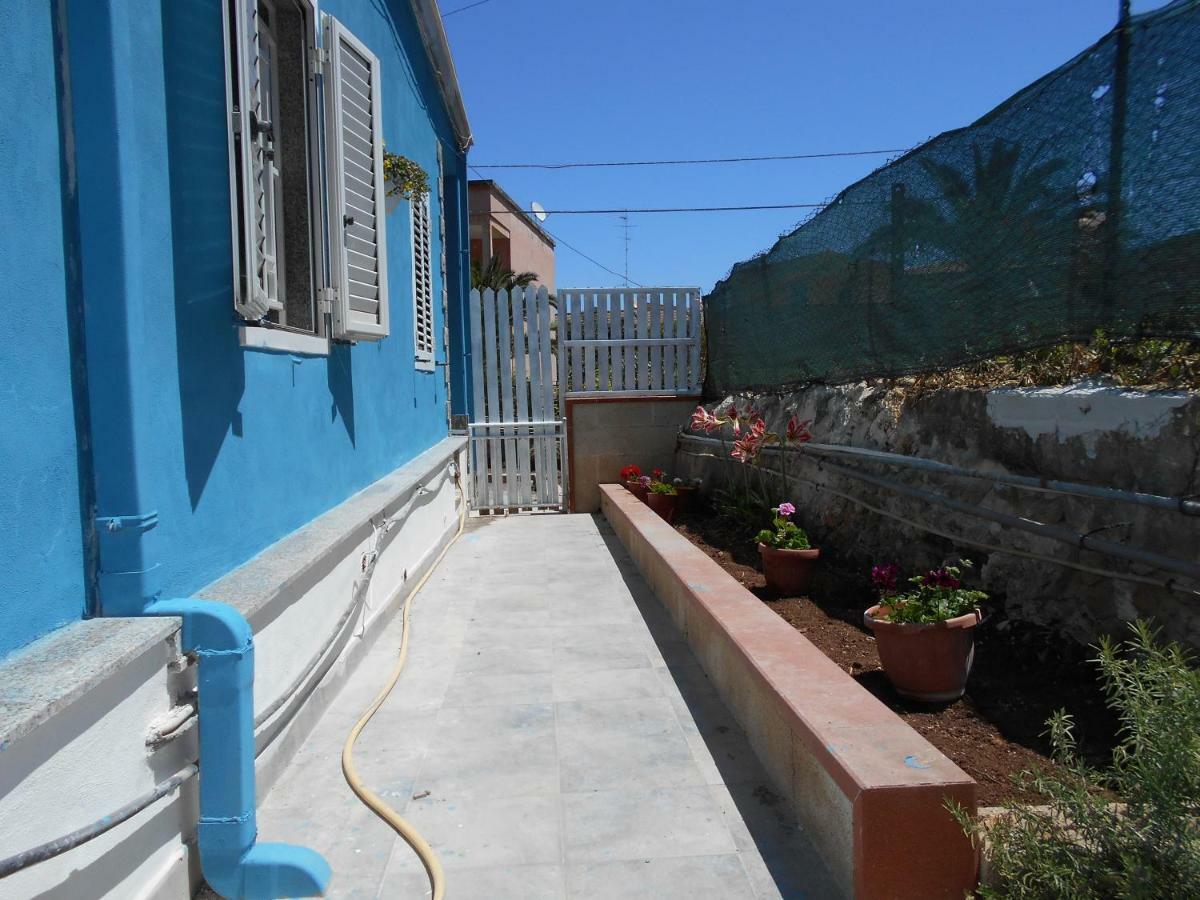Casa Deli - Le Farfalle Blu Сиракузы Экстерьер фото